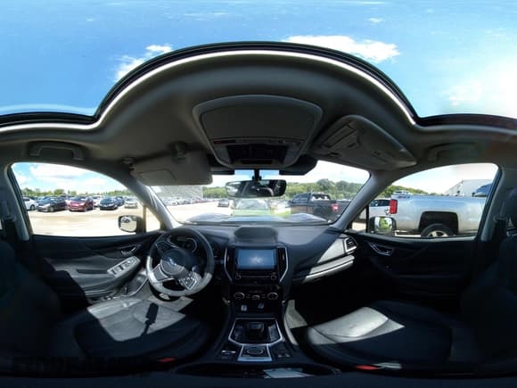 ✅ 2022 Subaru Forester Touring • VIN: JF2SKARC0NH511689 • Lot: 43037048. Listed on IAAI with 52,249 mi. Free auction sales archive from the USA and detailed vehicle history report at DreamBid. Image 18.