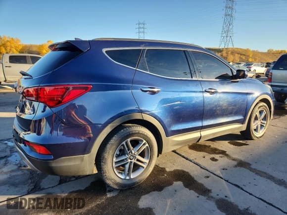 ✅ 2017 Hyundai Santa Fe 2.4L • VIN: 5XYZUDLB6HG470832 • Лот: 86548445. Опубликован ранее на Copart с пробегом 116 557 миль. Бесплатный доступ к архиву аукционных продаж из США и подробный отчёт об истории автомобиля на DreamBid. Изображение 3.