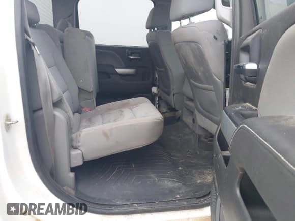 ✅ 2015 Chevrolet Silverado 2500HD LT • VIN: 1GC1KVE84FF170975 • Lot: 43166213. Listed on IAAI with 197,747 mi. Free auction sales archive from the USA and detailed vehicle history report at DreamBid. Image 8.