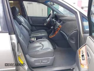 ✅ 2000 Lexus RX 300 • VIN: JT6HF10U6Y0123170 • Lot: 43722648. Wystawiony na IAAI z przebiegiem 152 744 mil. Bezpłatny archiwum sprzedaży aukcyjnych z USA i szczegółowy raport historii pojazdu na DreamBid. Zdjęcie 5.