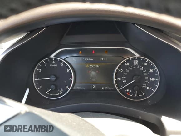 ✅ 2016 Nissan Murano Platinum • VIN: 5N1AZ2MH4GN126909 • Lot: 67561205. Wystawiony na Copart z przebiegiem 77 790 mil. Bezpłatny archiwum sprzedaży aukcyjnych z USA i szczegółowy raport historii pojazdu na DreamBid. Zdjęcie 9.