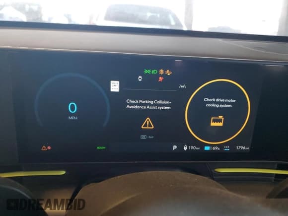 ✅ 2024 Hyundai Kona Limited • VIN: KM8HE3A61RU014578 • Лот: 85930944. Опубликован ранее на Copart с пробегом 1 796 миль. Бесплатный доступ к архиву аукционных продаж из США и подробный отчёт об истории автомобиля на DreamBid. Изображение 9.