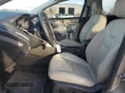 ✅ 2016 Ford Focus Titanium • VIN: 1FADP3N29GL325835 • Лот: 92911795. Опубликован ранее на Copart с пробегом 159 130 миль. Бесплатный доступ к архиву аукционных продаж из США и подробный отчёт об истории автомобиля на DreamBid. Изображение 7.