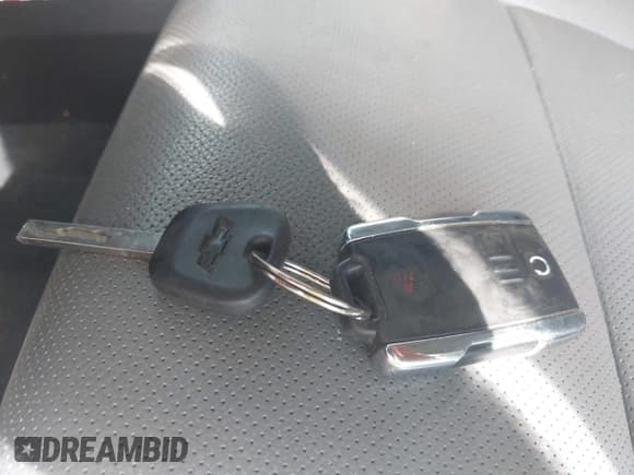 ✅ 2016 Chevrolet Silverado 2500HD LTZ • VIN: 1GC1KWE87GF117985 • Lot: 43268057. Listed on IAAI with 79,080 mi. Free auction sales archive from the USA and detailed vehicle history report at DreamBid. Image 11.