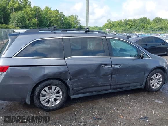 ✅ 2017 Honda Odyssey EX-L • VIN: 5FNRL5H65HB001517 • Лот: 42740047. Опубликован ранее на IAAI с пробегом 163 688 миль. Бесплатный доступ к архиву аукционных продаж из США и подробный отчёт об истории автомобиля на DreamBid. Изображение 13.