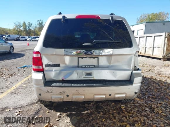 ✅ 2012 Ford Escape Limited • VIN: 1FMCU0E76CKC63976 • Lot: 43487904. Wystawiony na IAAI z przebiegiem 193 686 mil. Bezpłatny archiwum sprzedaży aukcyjnych z USA i szczegółowy raport historii pojazdu na DreamBid. Zdjęcie 16.