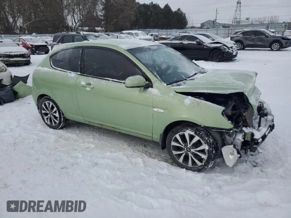 ✅ 2010 Hyundai Accent GL • VIN: KMHCN3BC1AU156903 • Лот: 88353575. Опубликован ранее на Copart с пробегом 242 107 миль. Бесплатный доступ к архиву аукционных продаж из США и подробный отчёт об истории автомобиля на DreamBid. Изображение 4.