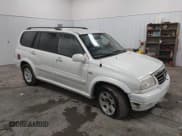 ✅ 2003 Suzuki XL7 Touring • VIN: JS3TX92V034107196 • Lot: 43475119. Wystawiony na IAAI z przebiegiem 96 987 mil. Bezpłatny archiwum sprzedaży aukcyjnych z USA i szczegółowy raport historii pojazdu na DreamBid. Zdjęcie 1.