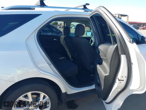 ✅ 2019 Chevrolet Equinox LT • VIN: 2GNAXLEX6K6172624 • Лот: 43578029. Опубликован ранее на IAAI с пробегом 82 865 миль. Бесплатный доступ к архиву аукционных продаж из США и подробный отчёт об истории автомобиля на DreamBid. Изображение 8.