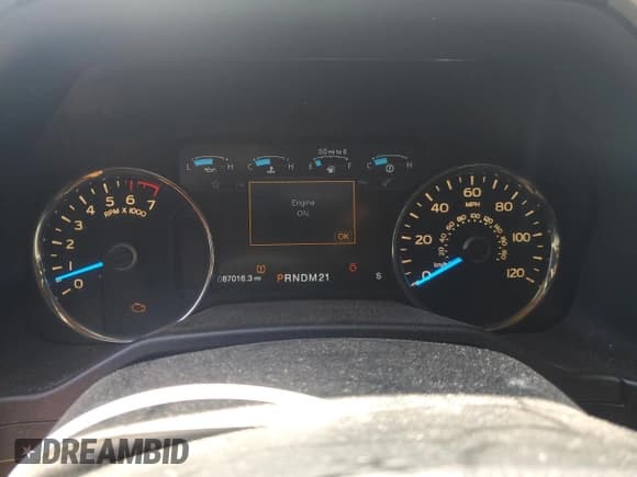 ✅ 2015 Ford F-150 XLT • VIN: 1FTEW1EF3FFC70062 • Lot: 57816065. Listed on Copart with 87,016 mi. Free auction sales archive from the USA and detailed vehicle history report at DreamBid. Image 9.