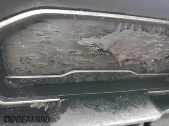 ✅ 2024 GMC Sierra 1500 Elevation • VIN: 3GTUUCED3RG287345 • Lot: 54565265. Wystawiony na Copart z przebiegiem Nie podano. Bezpłatny archiwum sprzedaży aukcyjnych z USA i szczegółowy raport historii pojazdu na DreamBid. Zdjęcie 9.