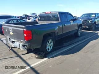✅ 2015 Chevrolet Silverado 1500 LS • VIN: 1GCRCPEC0FZ342515 • Lot: 43371313. Wystawiony na IAAI z przebiegiem 97 816 mil. Bezpłatny archiwum sprzedaży aukcyjnych z USA i szczegółowy raport historii pojazdu na DreamBid. Zdjęcie 4.