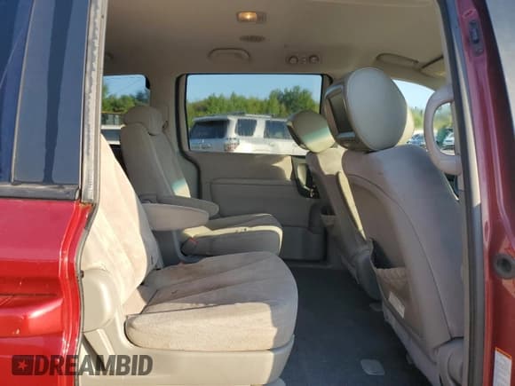 ✅ 2008 Hyundai Entourage GLS • VIN: KNDMC233986051225 • Лот: 72537714. Опубликован ранее на Copart с пробегом 173 143 миль. Бесплатный доступ к архиву аукционных продаж из США и подробный отчёт об истории автомобиля на DreamBid. Изображение 11.