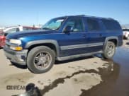 ✅ 2002 Chevrolet Suburban LS • VIN: 3GNEC16T72G259529 • Лот: 88312185. Опубликован ранее на Copart с пробегом 120 604 миль. Бесплатный доступ к архиву аукционных продаж из США и подробный отчёт об истории автомобиля на DreamBid. Изображение 1.