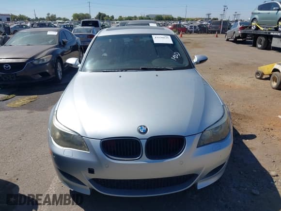 ✅ 2008 BMW 5 Series M5 • VIN: WBSNB93558CX08579 • Lot: 43236635. Listed on IAAI with 95,255 mi. Free auction sales archive from the USA and detailed vehicle history report at DreamBid. Image 12.