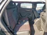 ✅ 2020 Chevrolet Blazer RS • VIN: 3GNKBERS8LS556498 • Lot: 68142895. Wystawiony na Copart z przebiegiem 75 055 mil. Bezpłatny archiwum sprzedaży aukcyjnych z USA i szczegółowy raport historii pojazdu na DreamBid. Zdjęcie 11.