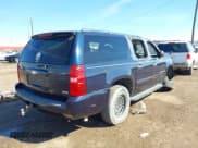 ✅ 2009 Chevrolet Suburban LS • VIN: 1GNFC16029R200974 • Lot: 41370873. Listed on IAAI with 207,649 mi. Free auction sales archive from the USA and detailed vehicle history report at DreamBid. Image 4.