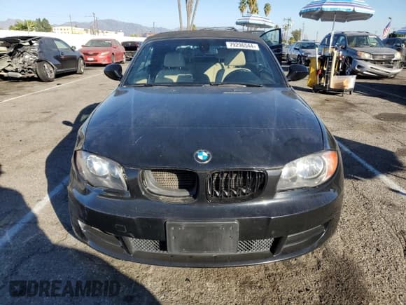 ✅ 2010 BMW 1 Series 128i • VIN: WBAUN1C56AVH82146 • Lot: 79296544. Listed on Copart with 79,976 mi. Free auction sales archive from the USA and detailed vehicle history report at DreamBid. Image 5.