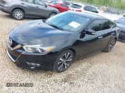 ✅ 2018 Nissan Maxima SL • VIN: 1N4AA6AP5JC393421 • Lot: 41934608. Wystawiony na IAAI z przebiegiem 127 237 mil. Bezpłatny archiwum sprzedaży aukcyjnych z USA i szczegółowy raport historii pojazdu na DreamBid. Zdjęcie 2.