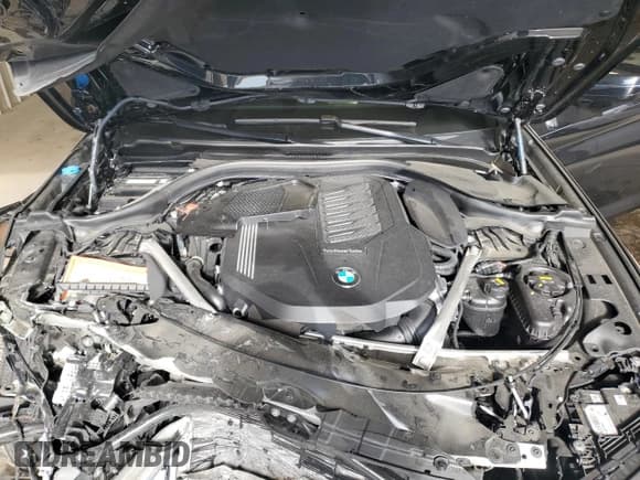 ✅ 2022 BMW 5 Series 540i xDrive • VIN: WBA73BJ07NWX61951 • Lot: 91472855. Wystawiony na Copart z przebiegiem Nie podano. Bezpłatny archiwum sprzedaży aukcyjnych z USA i szczegółowy raport historii pojazdu na DreamBid. Zdjęcie 11.