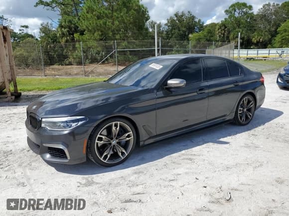 ✅ 2020 BMW 5 Series M550i xDrive • VIN: WBAJS7C03LCD87066 • Lot: 86991835. Wystawiony na Copart z przebiegiem 188 035 mil. Bezpłatny archiwum sprzedaży aukcyjnych z USA i szczegółowy raport historii pojazdu na DreamBid. Zdjęcie 1.