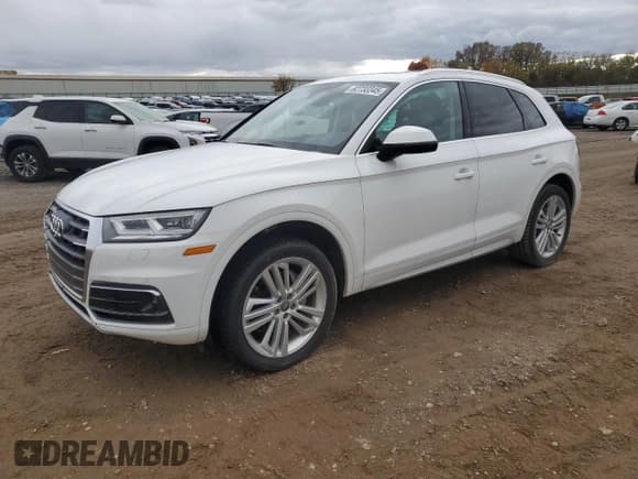 ✅ 2018 Audi Q5 Prestige • VIN: WA1CNAFYXJ2151039 • Lot: 82733345. Wystawiony na Copart z przebiegiem 61 283 mil. Bezpłatny archiwum sprzedaży aukcyjnych z USA i szczegółowy raport historii pojazdu na DreamBid. Zdjęcie 1.