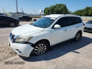 ✅ 2016 Nissan Pathfinder SV • VIN: 5N1AR2MN7GC600207 • Lot: 71217145. Listed on Copart with 93,407 mi. Free auction sales archive from the USA and detailed vehicle history report at DreamBid. Image 1.