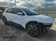 ✅ 2022 Hyundai Ioniq 5 SE • VIN: KM8KMDAF2NU051714 • Lot: 82382415. Wystawiony na Copart z przebiegiem 91 336 mil. Bezpłatny archiwum sprzedaży aukcyjnych z USA i szczegółowy raport historii pojazdu na DreamBid. Zdjęcie 4.