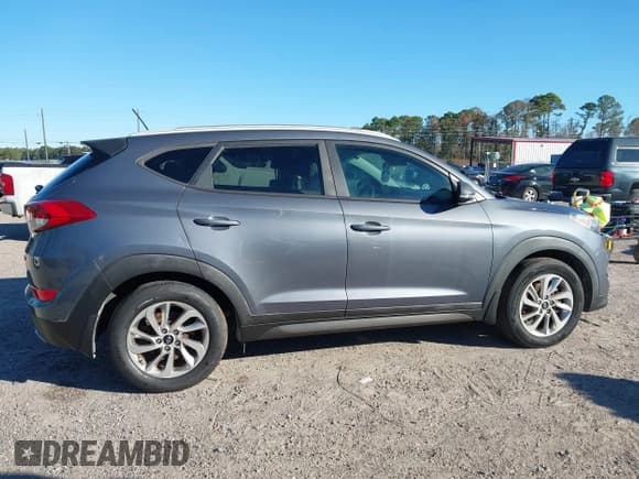 ✅ 2016 Hyundai Tucson Limited • VIN: KM8J33A28GU047806 • Лот: 43693912. Опубликован ранее на IAAI с пробегом Не указан. Бесплатный доступ к архиву аукционных продаж из США и подробный отчёт об истории автомобиля на DreamBid. Изображение 13.