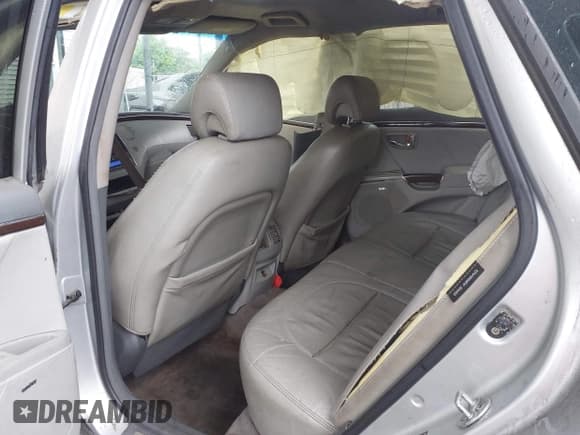 ✅ 2009 Hyundai Azera Limited • VIN: KMHFC46F39A370401 • Lot: 42370957. Listed on IAAI with 202,696 mi. Free auction sales archive from the USA and detailed vehicle history report at DreamBid. Image 8.