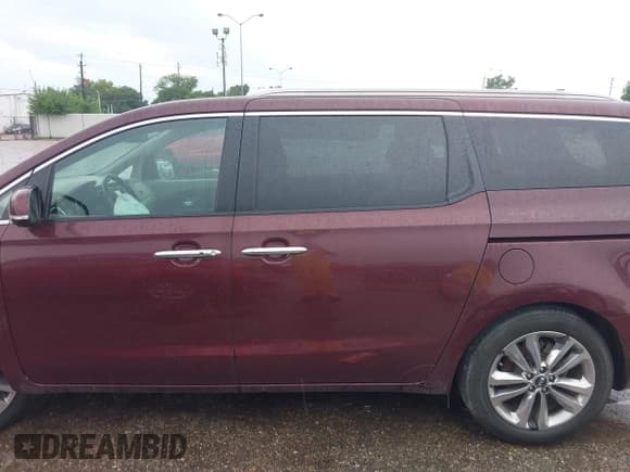 ✅ 2015 Kia Sedona SX-L • VIN: KNDME5C1XF6052780 • Lot: 42686284. Listed on IAAI with 109,909 mi. Free auction sales archive from the USA and detailed vehicle history report at DreamBid. Image 14.