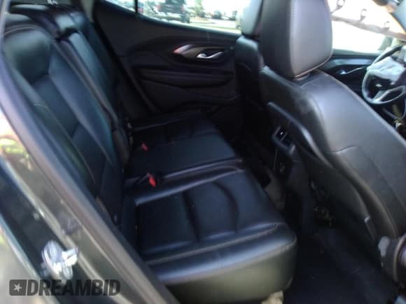 ✅ 2020 GMC Terrain SLT • VIN: 3GKALPEV4LL189434 • Lot: 61572985. Wystawiony na Copart z przebiegiem 85 704 mil. Bezpłatny archiwum sprzedaży aukcyjnych z USA i szczegółowy raport historii pojazdu na DreamBid. Zdjęcie 11.