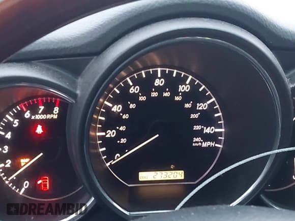 ✅ 2004 Lexus RX 330 • VIN: JTJGA31U840025746 • Lot: 43658395. Listed on IAAI with 273,204 mi. Free auction sales archive from the USA and detailed vehicle history report at DreamBid. Image 7.