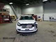 ✅ 2017 GMC Acadia Limited • VIN: 1GKKVSKD1HJ234163 • Lot: 93050425. Wystawiony na Copart z przebiegiem 168 114 mil. Bezpłatny archiwum sprzedaży aukcyjnych z USA i szczegółowy raport historii pojazdu na DreamBid. Zdjęcie 14.