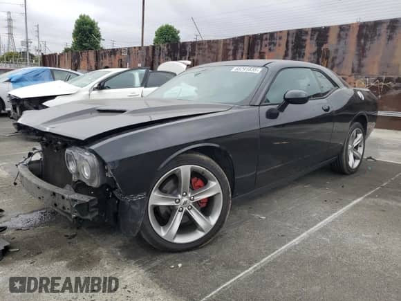 2018 Dodge Challenger R/T с VIN 2C3CDZBT6JH111845, выставлен на аукционе Copart как лот 65291835 с пробегом 48 941 миль миль и Списание • Salvage title. История ставок и продаж доступна на DreamBid. Изображение 1.