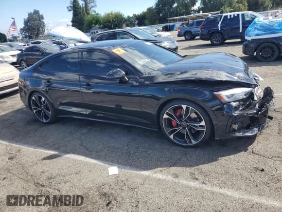 ✅ 2024 Audi S5 Sportback Premium Plus • VIN: WAUC4CF57RA048704 • Лот: 84710425. Опубликован ранее на Copart с пробегом 17 125 миль. Бесплатный доступ к архиву аукционных продаж из США и подробный отчёт об истории автомобиля на DreamBid. Изображение 4.