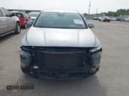 ✅ 2020 Hyundai Santa Fe SEL • VIN: 5NMS33AD7LH228875 • Lot: 42232415. Wystawiony na IAAI z przebiegiem 86 524 mil. Bezpłatny archiwum sprzedaży aukcyjnych z USA i szczegółowy raport historii pojazdu na DreamBid. Zdjęcie 13.