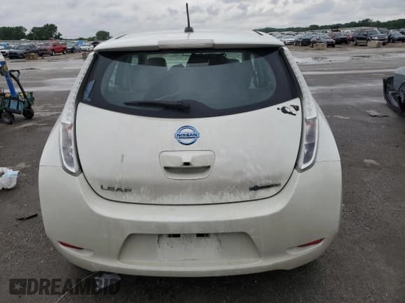 ✅ 2015 Nissan LEAF SV • VIN: 1N4AZ0CP3FC325421 • Лот: 58598605. Опубликован ранее на Copart с пробегом 114 980 миль. Бесплатный доступ к архиву аукционных продаж из США и подробный отчёт об истории автомобиля на DreamBid. Изображение 6.