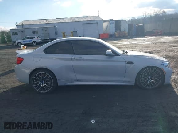 ✅ 2019 BMW M2 Competition • VIN: WBS2U7C57KVB08890 • Лот: 41696433. Опубликован ранее на IAAI с пробегом 17 298 миль. Бесплатный доступ к архиву аукционных продаж из США и подробный отчёт об истории автомобиля на DreamBid. Изображение 13.