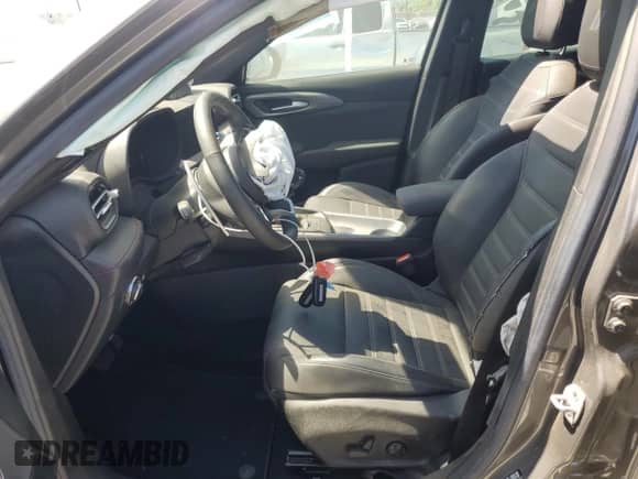 2024 Dodge Hornet R/T Plus z VIN ZACPDFDW6R3A24466, wystawiony jako Copart lot #62560165 z przebiegiem 13 170 mil mil oraz Szkoda całkowita • Salvage title. Historia ofert i sprzedaży dostępna na DreamBid. Obrazek 7.