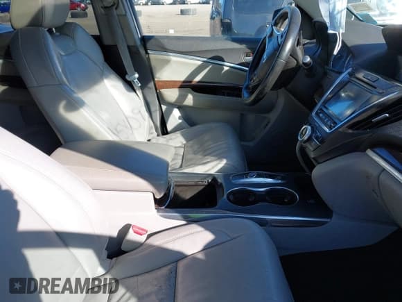 ✅ 2017 Acura MDX Technology • VIN: 5FRYD4H59HB038465 • Lot: 41580932. Listed on IAAI with 132,025 mi. Free auction sales archive from the USA and detailed vehicle history report at DreamBid. Image 5.