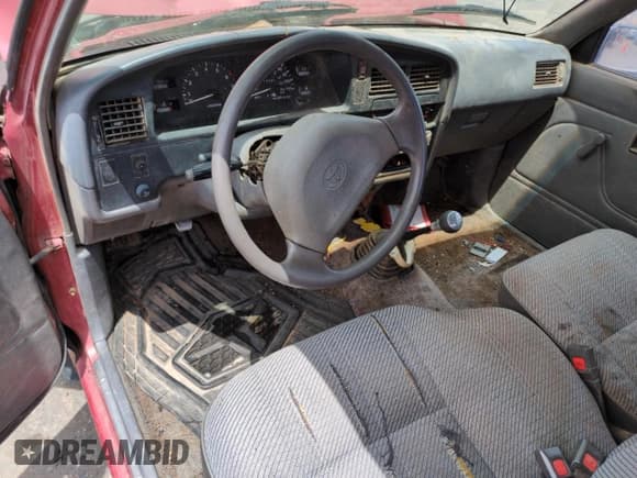 ✅ 1993 Toyota Pickup DLX • VIN: JT4RN93P9P5071703 • Lot: 65175415. Listed on Copart with 213,485 mi. Free auction sales archive from the USA and detailed vehicle history report at DreamBid. Image 8.