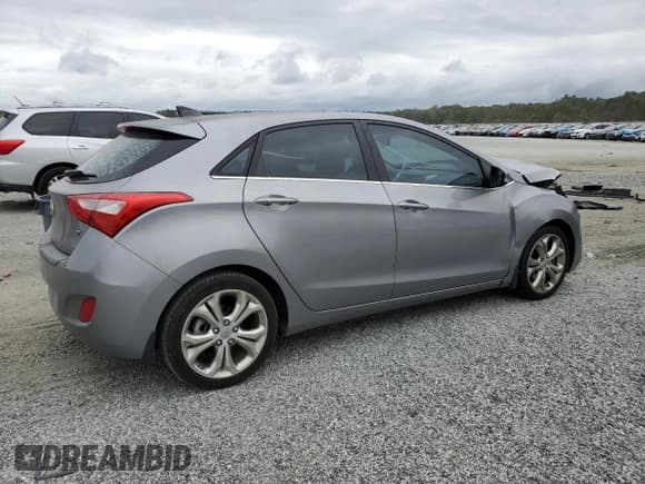 ✅ 2013 Hyundai Elantra • VIN: KMHD35LE7DU106064 • Lot: 85580035. Listed on Copart with 107,313 mi. Free auction sales archive from the USA and detailed vehicle history report at DreamBid. Image 3.