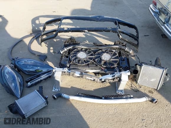 ✅ 2021 Porsche Cayenne • VIN: WP1BA2AY3MDA41192 • Lot: 41506619. Wystawiony na IAAI z przebiegiem 22 167 mil. Bezpłatny archiwum sprzedaży aukcyjnych z USA i szczegółowy raport historii pojazdu na DreamBid. Zdjęcie 12.