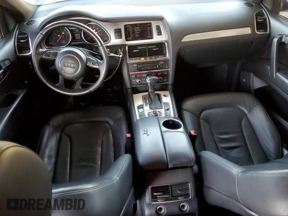 ✅ 2012 Audi Q7 S line • VIN: WA1DGAFE5CD004817 • Lot: 50196165. Wystawiony na Copart z przebiegiem 160 808 mil. Bezpłatny archiwum sprzedaży aukcyjnych z USA i szczegółowy raport historii pojazdu na DreamBid. Zdjęcie 8.