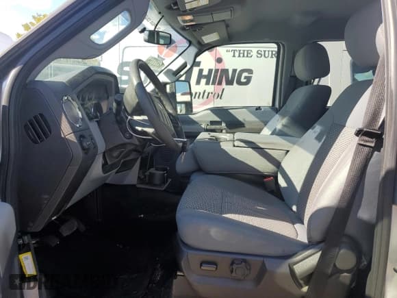 ✅ 2016 Ford F-250 XL • VIN: 1FT7W2B6XGED22152 • Lot: 82622755. Wystawiony na Copart z przebiegiem 162 255 mil. Bezpłatny archiwum sprzedaży aukcyjnych z USA i szczegółowy raport historii pojazdu na DreamBid. Zdjęcie 7.