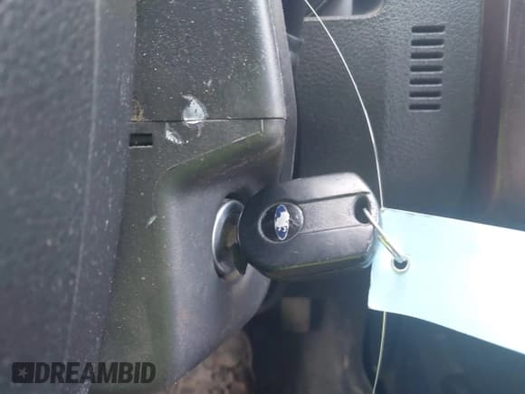 ✅ 2016 Ford F-250 Lariat • VIN: 1FT7W2BT8GED24293 • Lot: 42694647. Listed on IAAI with 225,784 mi. Free auction sales archive from the USA and detailed vehicle history report at DreamBid. Image 11.