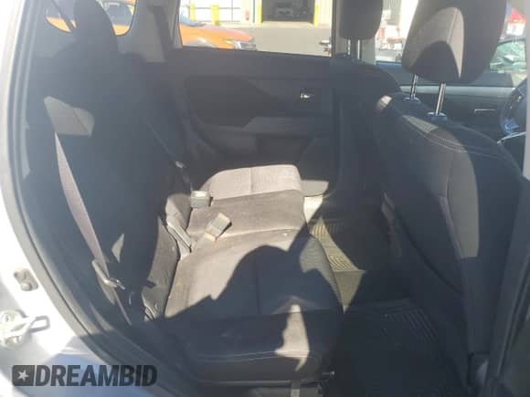 2017 Mitsubishi Outlander SE с VIN JA4AZ3A30HZ062116, выставлен на аукционе Copart как лот 86447905 с пробегом 72 187 миль миль и Списание • Salvage title. История ставок и продаж доступна на DreamBid. Изображение 10.