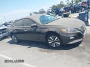 ✅ 2022 Nissan Altima SV • VIN: 1N4BL4DW0NN366921 • Lot: 42496488. Wystawiony na IAAI z przebiegiem 31 368 mil. Bezpłatny archiwum sprzedaży aukcyjnych z USA i szczegółowy raport historii pojazdu na DreamBid. Zdjęcie 13.