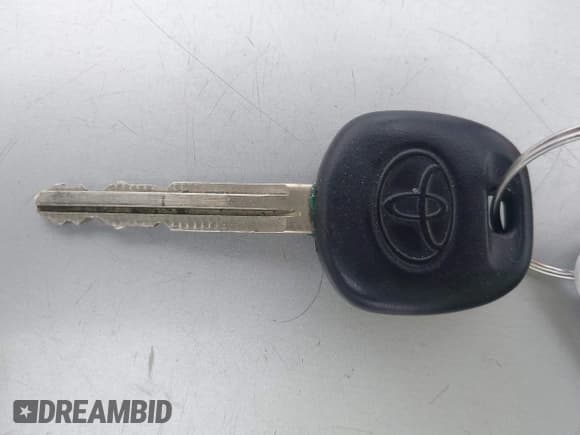 ✅ 2017 Toyota Tundra SR5 • VIN: 5TFEW5F13HX217577 • Лот: 41541971. Опубликован ранее на IAAI с пробегом 73 681 миль. Бесплатный доступ к архиву аукционных продаж из США и подробный отчёт об истории автомобиля на DreamBid. Изображение 11.